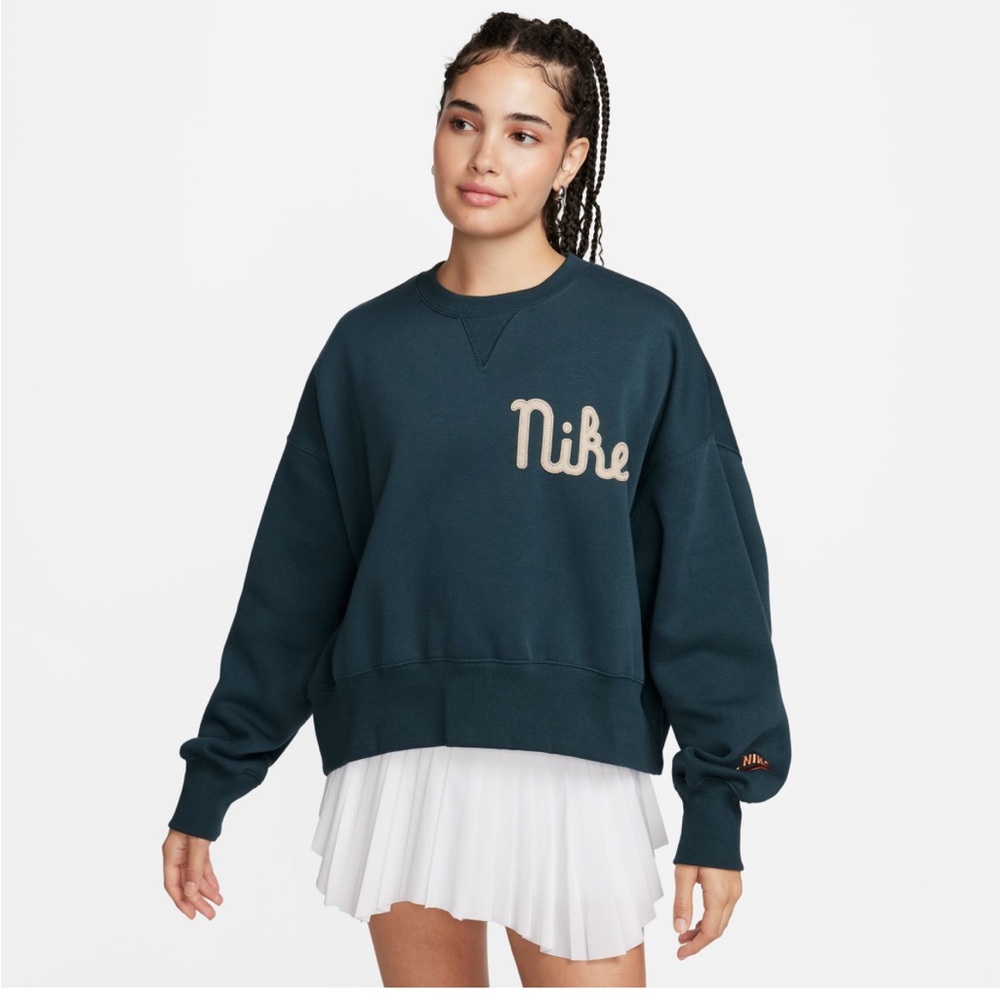 Nike NSW OOS Fleece Crewneck in Jungle/Khaki XS